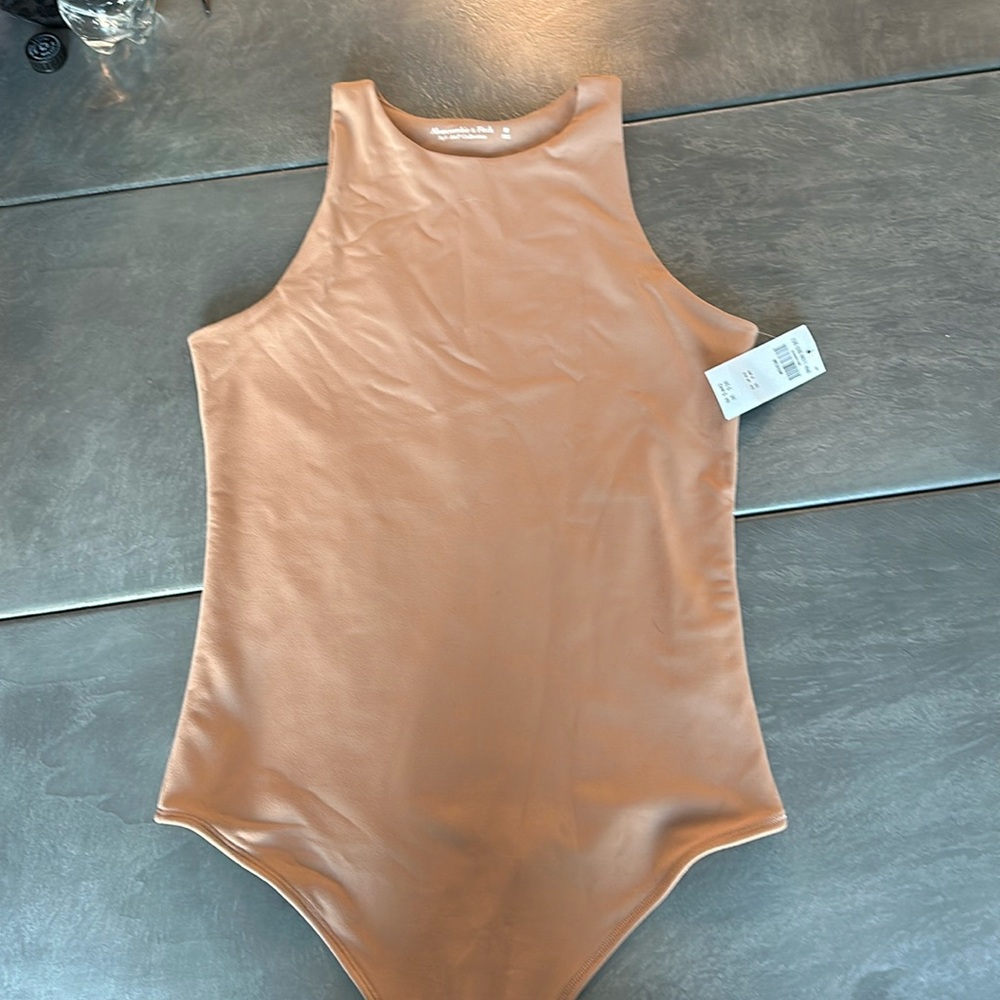 Abercrombie and Fitch soft collection bodysuit size M NWT